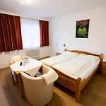 & Martinek Penzion 3*