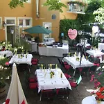 & Martinek Penzion Baden