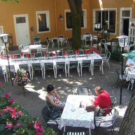 Hotel-gasthof Martinek Konukevi 3*